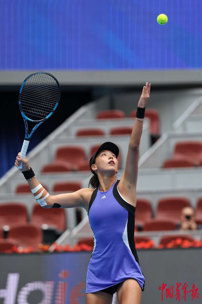 他鼓励杨瀚 他鼓励杨瀚