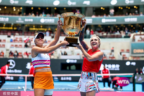 默契配合让 默契配合让