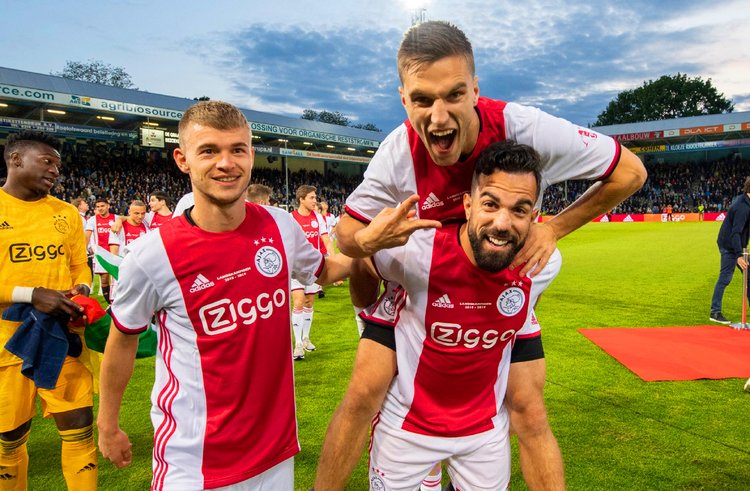 支国家队争 支国家队争