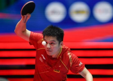 以4比0轻 以4比0轻