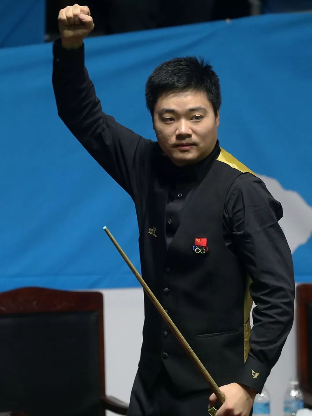 也激励着许 也激励着许